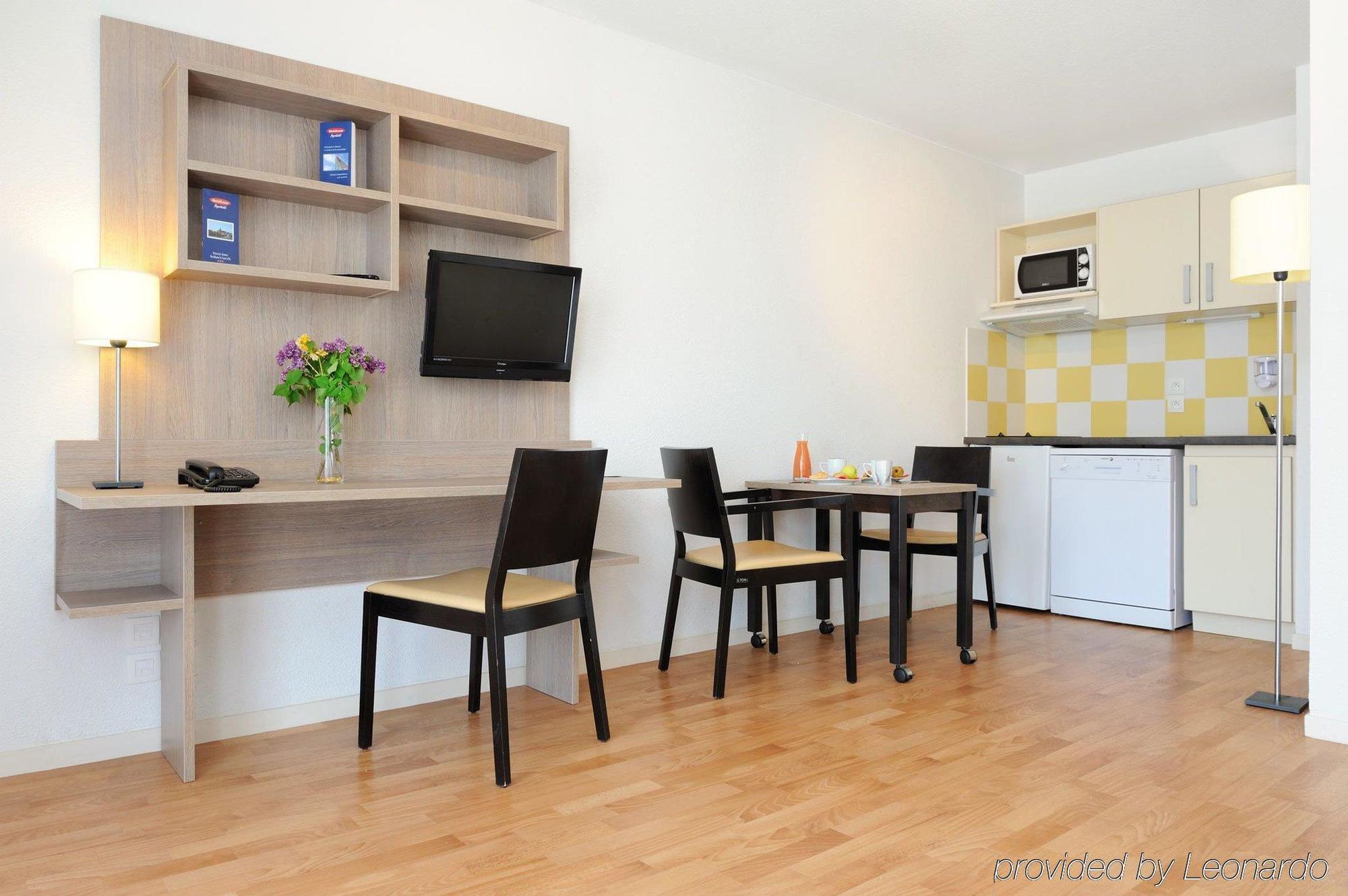 Residhome Geneve Prevessin Le Carre D'Or Rom bilde