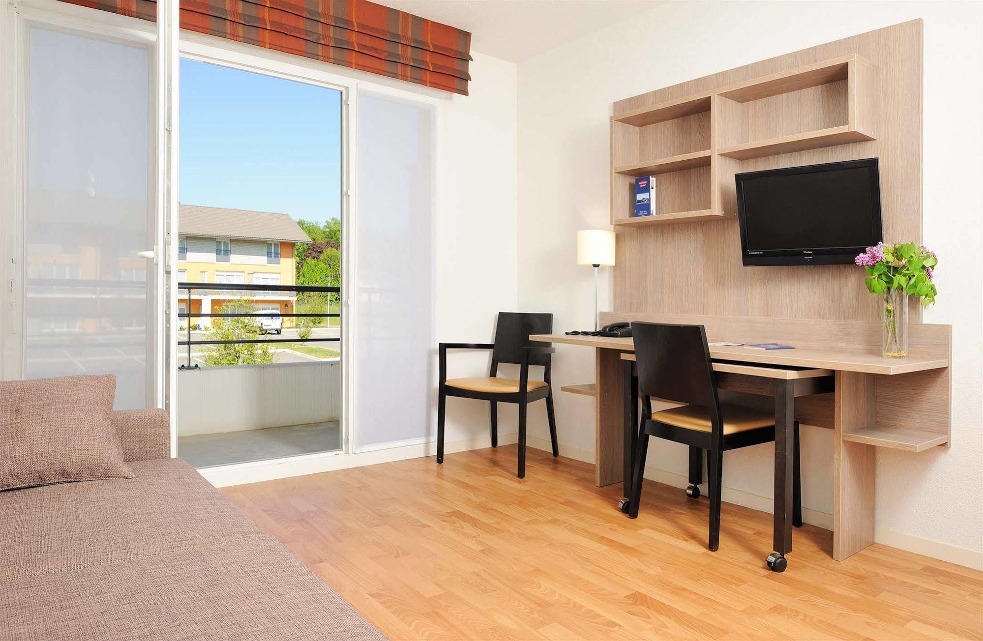 Residhome Geneve Prevessin Le Carre D'Or Eksteriør bilde