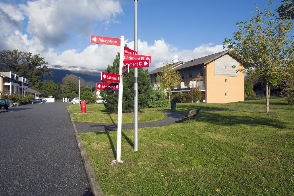 Residhome Geneve Prevessin Le Carre D'Or Eksteriør bilde